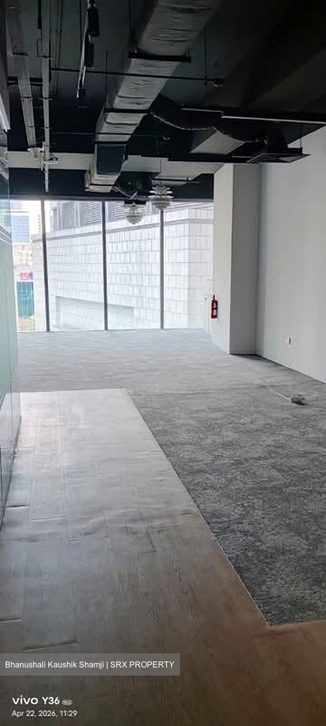 PLUS (D1), Office #568050261